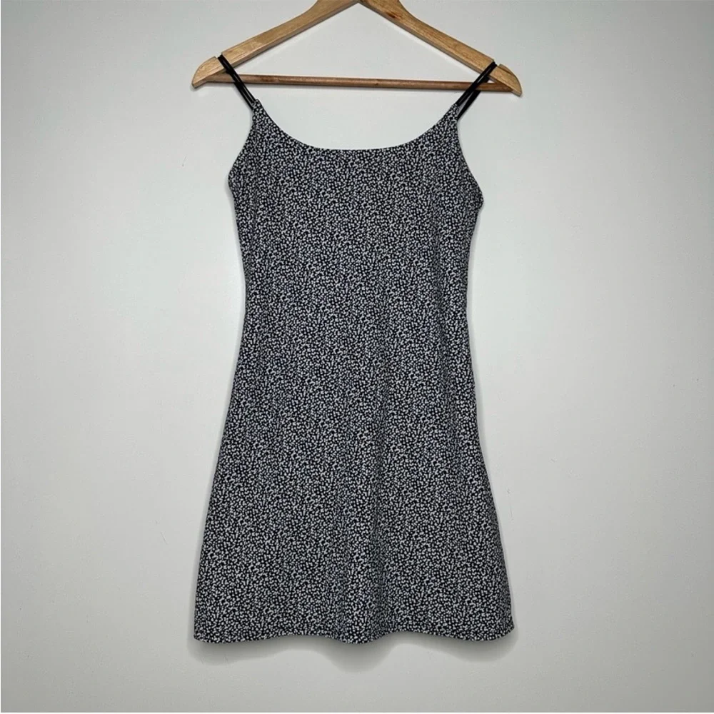 Abercrombie & Fitch Navy/White Spot Traveler
Mini Dress Size XS - Picture 5 of 13